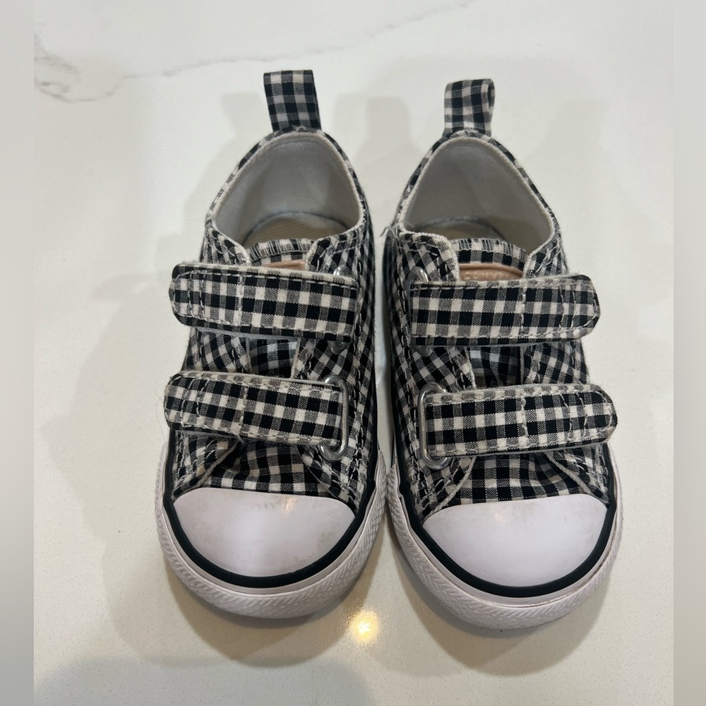 Converse Chuck Taylor All Star 2V Gingham Black & White Sneakers Size 5